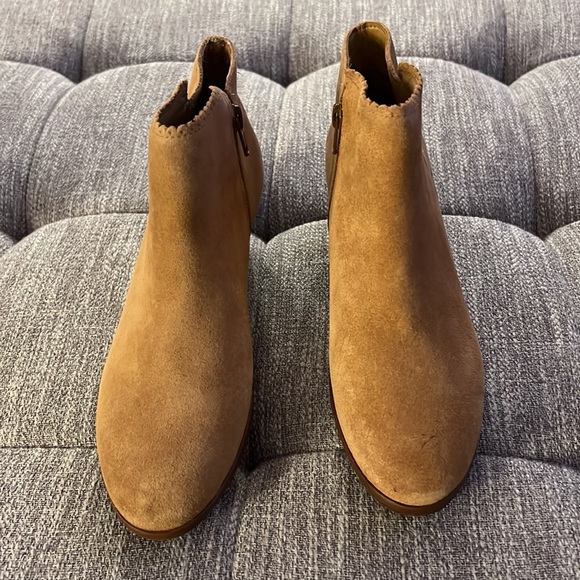 Jack Rogers Bailee - Picture 8 of 8